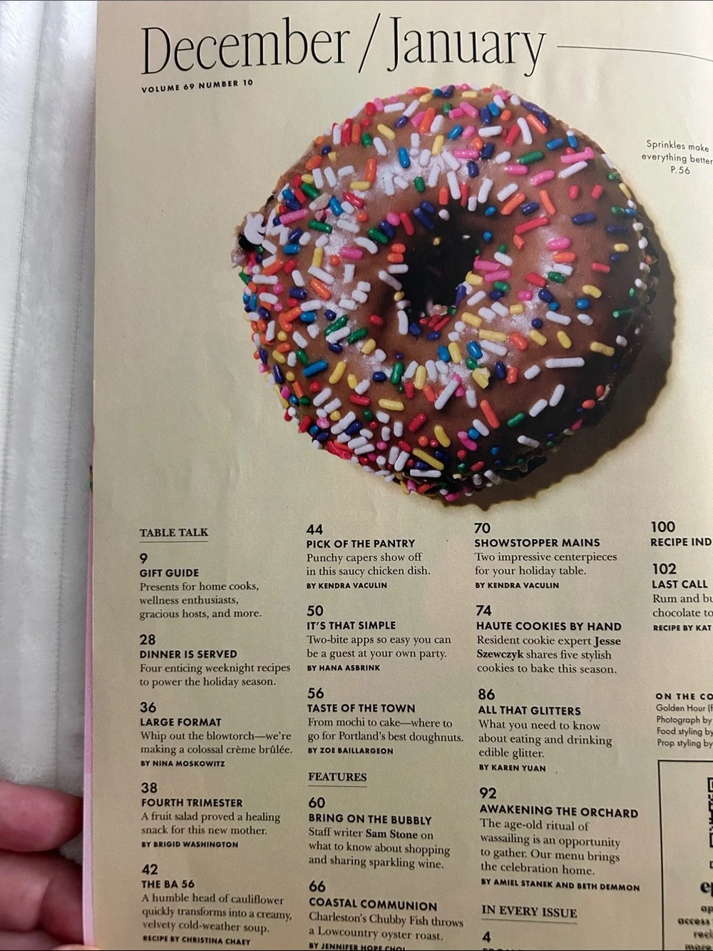 December 2024 / January 2025 Bon Appetit Magazine - Holiday Issue Vol 69 No 10